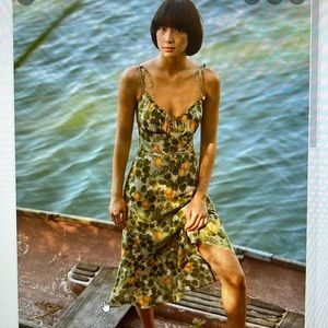 Reformation Embry Dress in Orange Grove, size 2